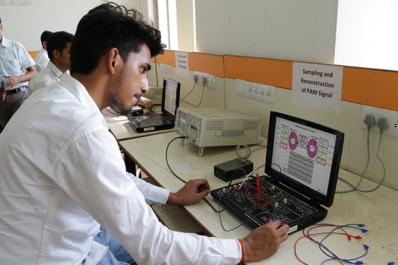 Electronic Lab