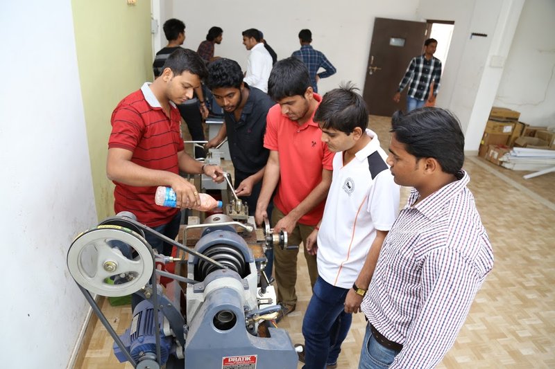 Engineering Lab