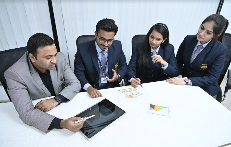 Thumbnail 5 Thumbnail 5