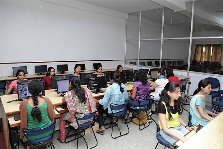 Computer Lab
