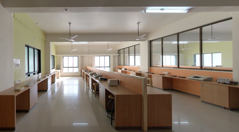 Electronics Lab