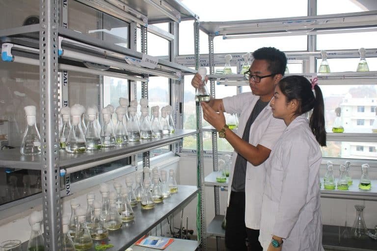 Biotechnology Lab Biotechnology Lab