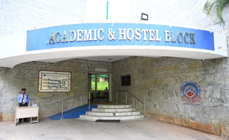 Academic and Hostel Block