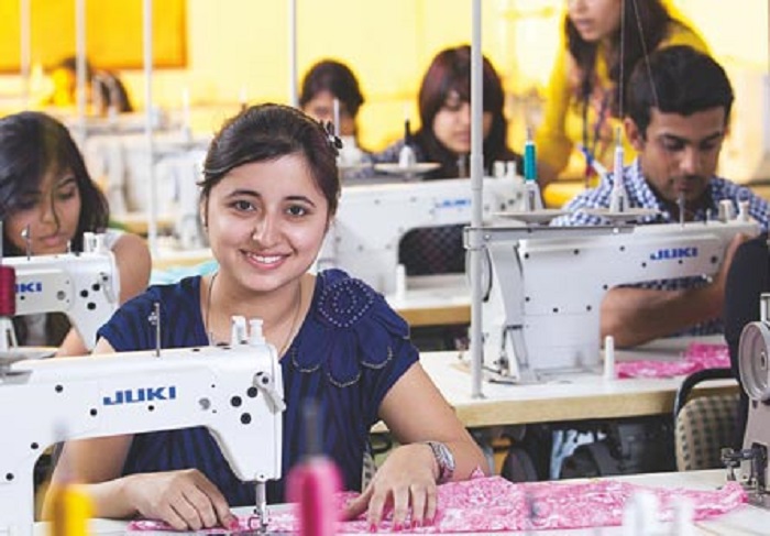 Fashion Designing Lab