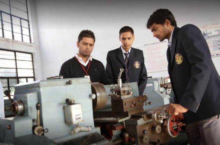 College Lab