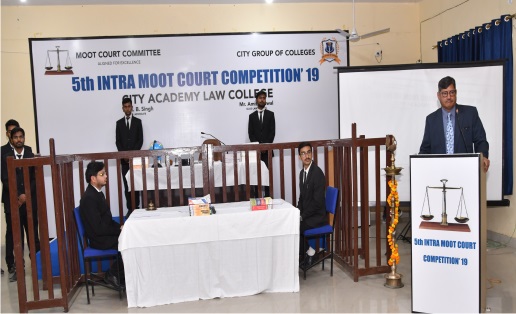 Moot court