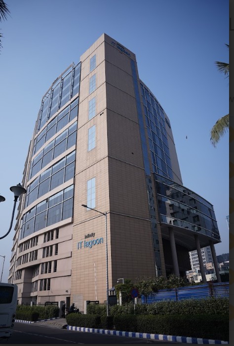 Campus Building EKCLE