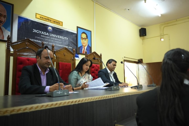 Moot Court