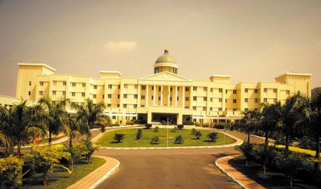 Main Building- Ajeenkya DY-Patil University