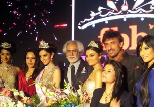 Students with celebs