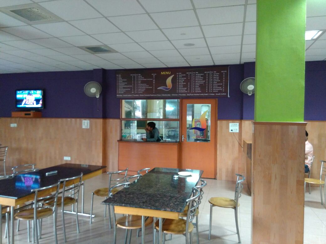 Cafeteria Sitting Area