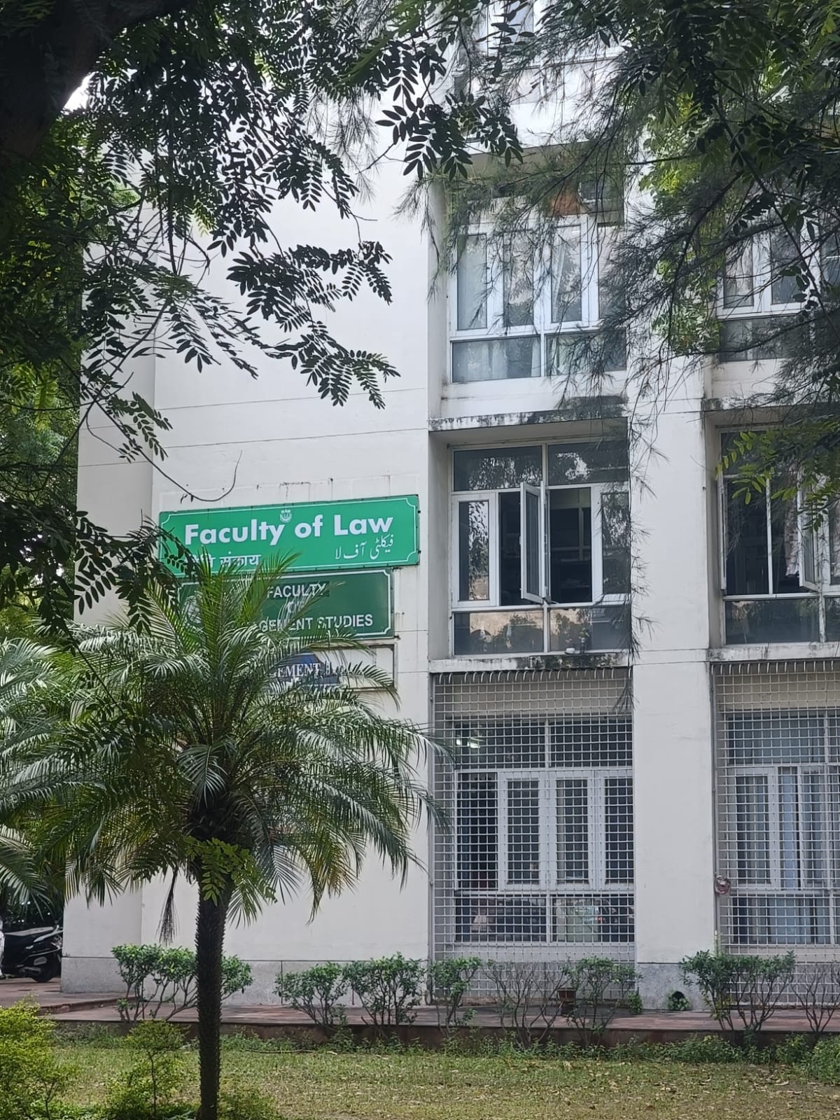 Faculty of Law