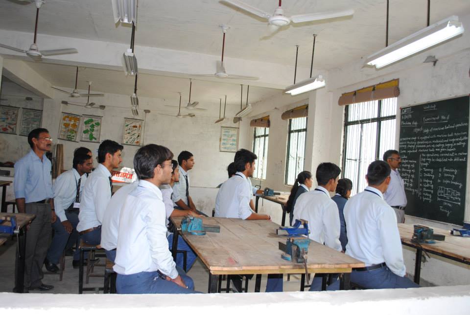 Physics and Mechanical Lab