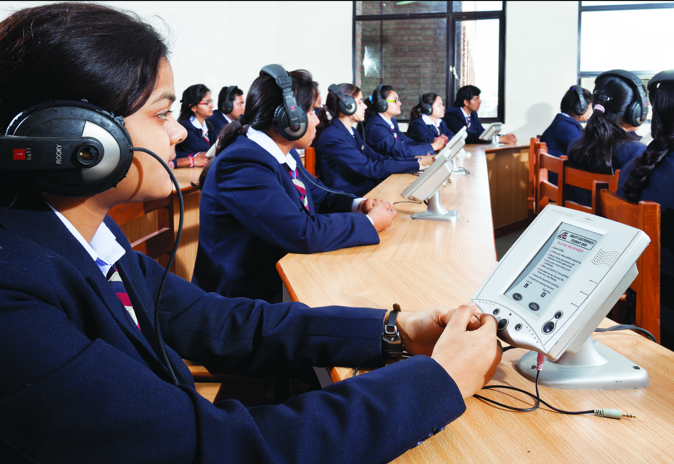 Communication Lab