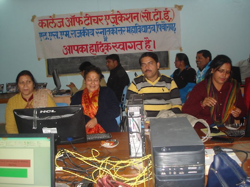 Workshop for College Teacher Computer Literacy