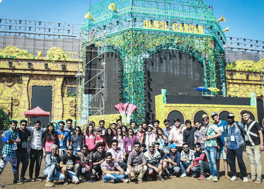 Students at Sunburn