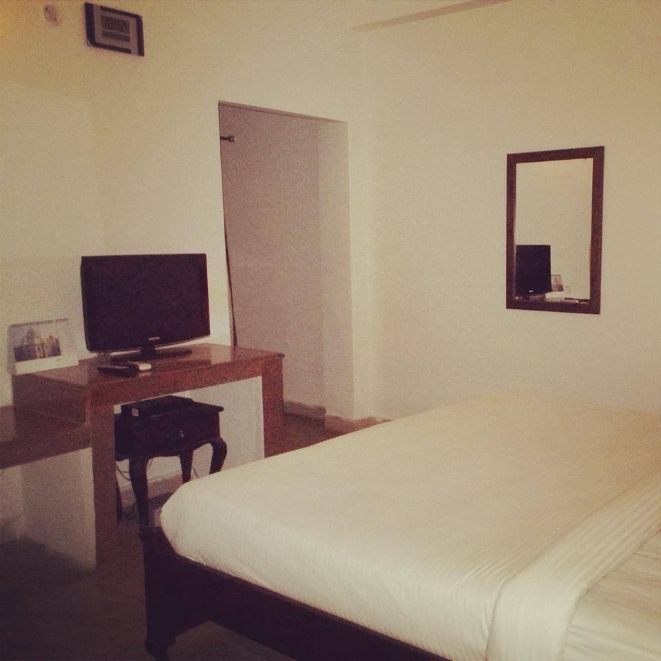Hostel Room