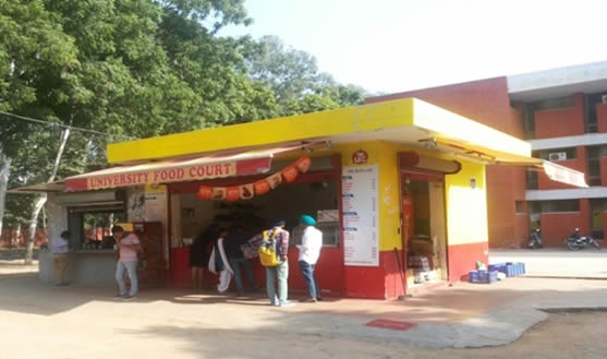Food Court