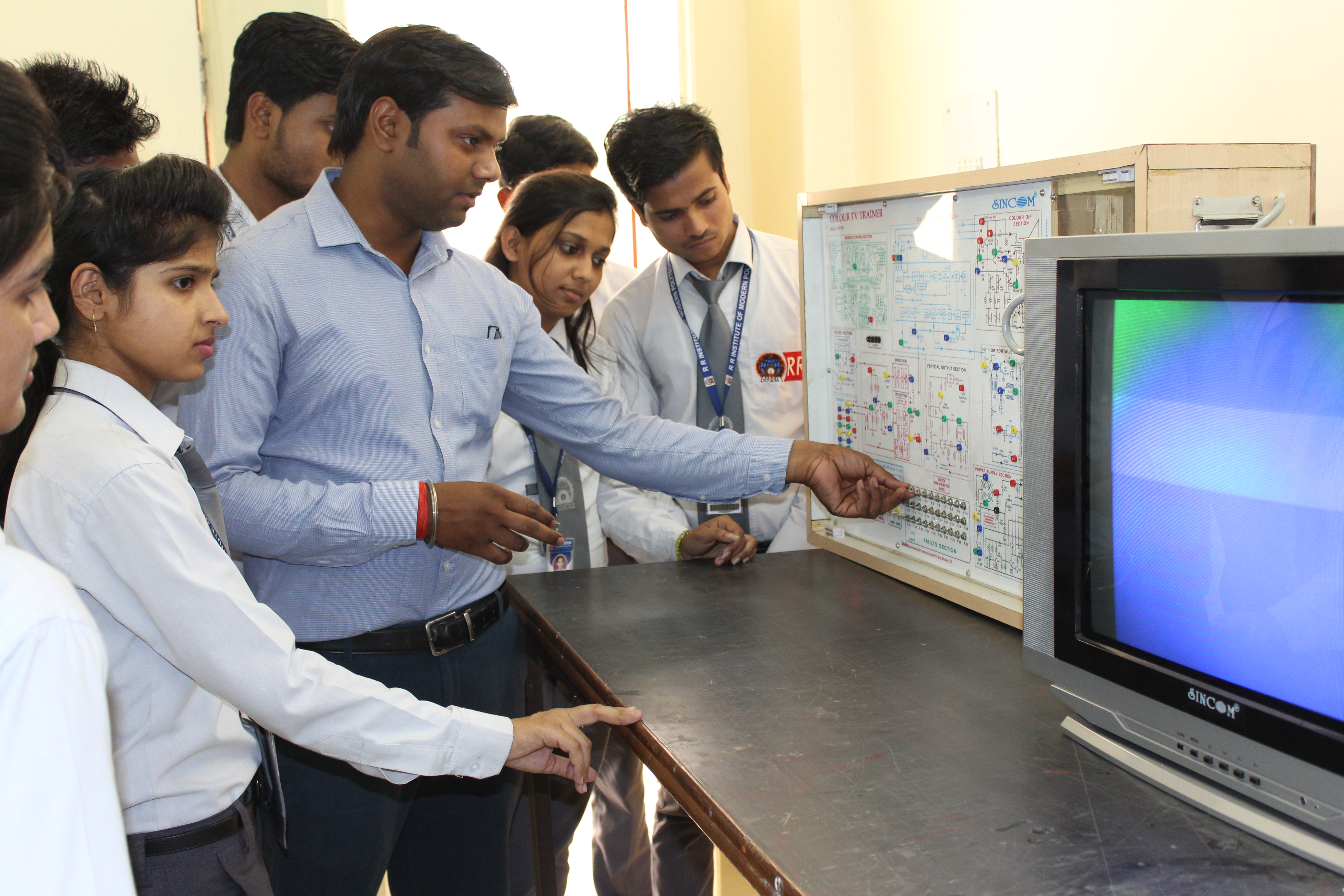 Electronics and Communication Lab