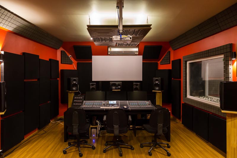 Music Recording And Mixing Studio