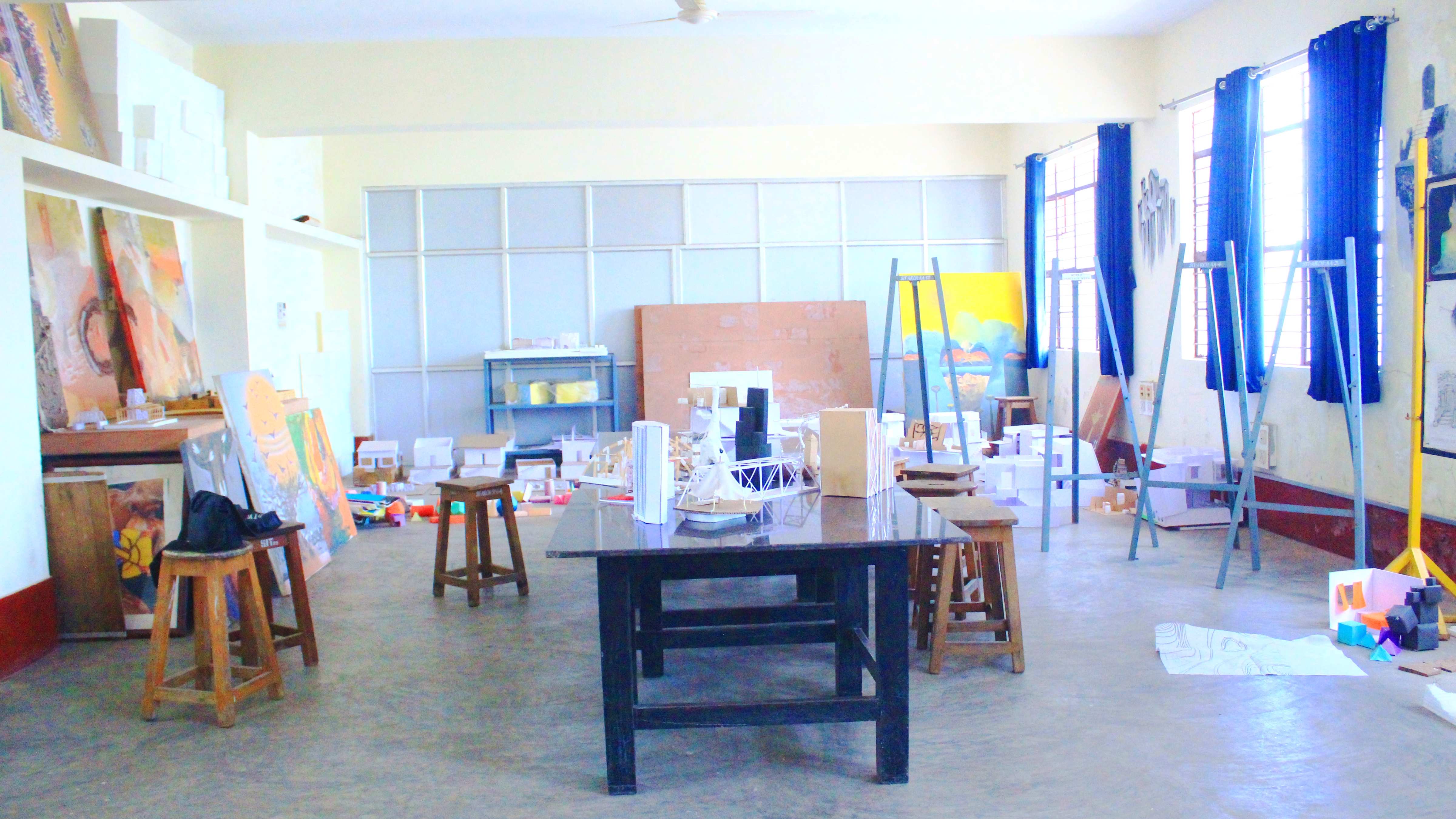 Modal room