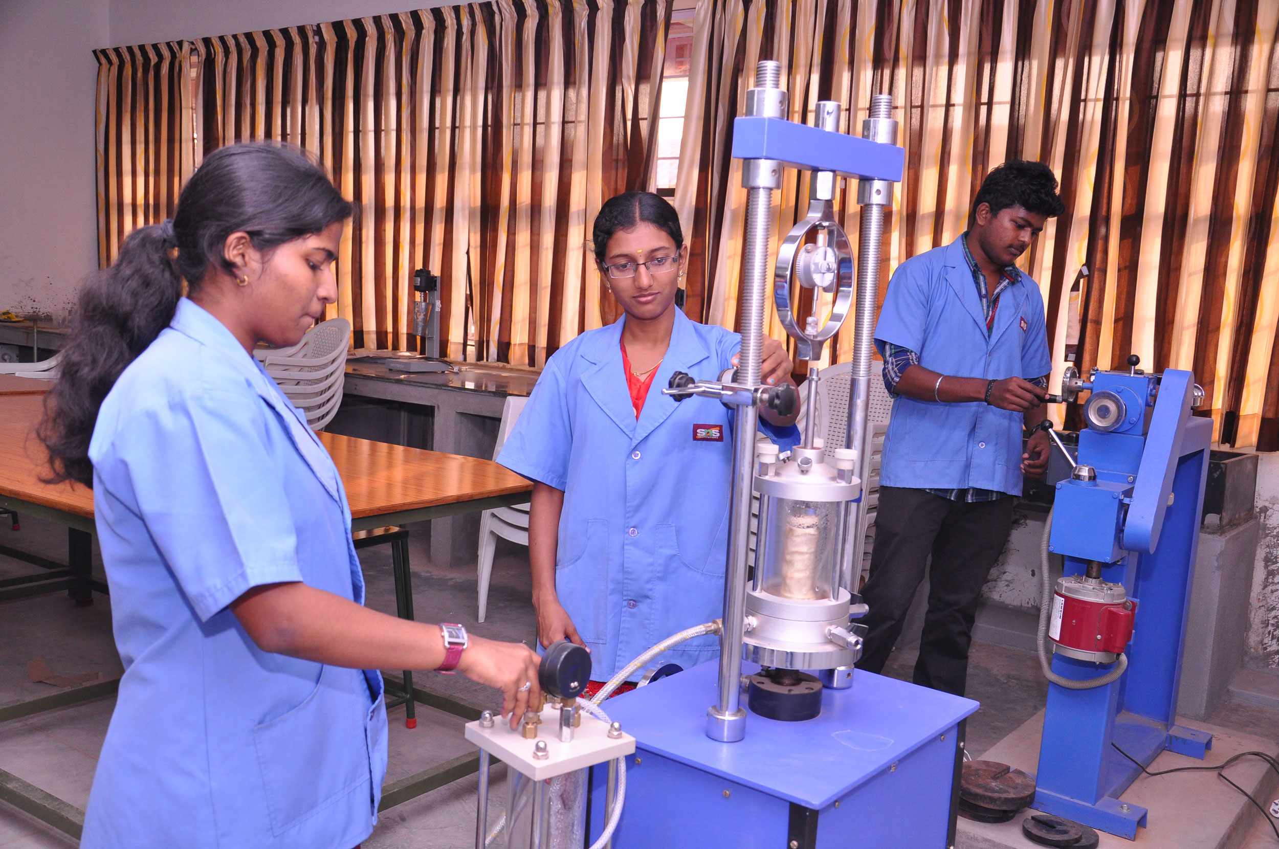 Civil Engineering Lab