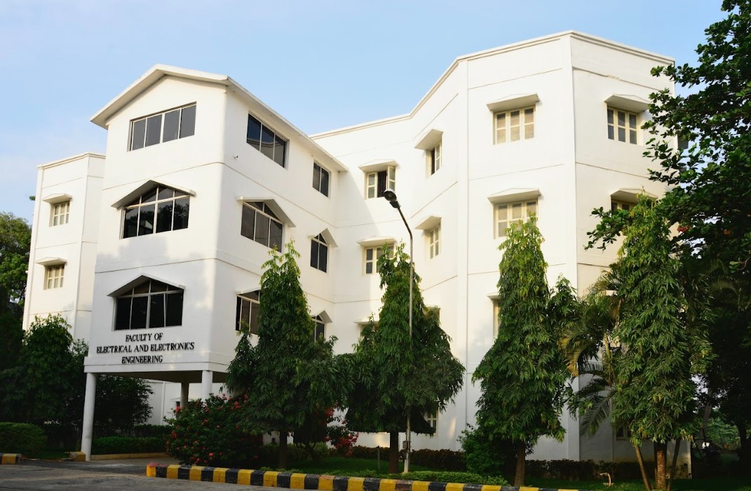 Faculty of Electrical and Electronics Engineering