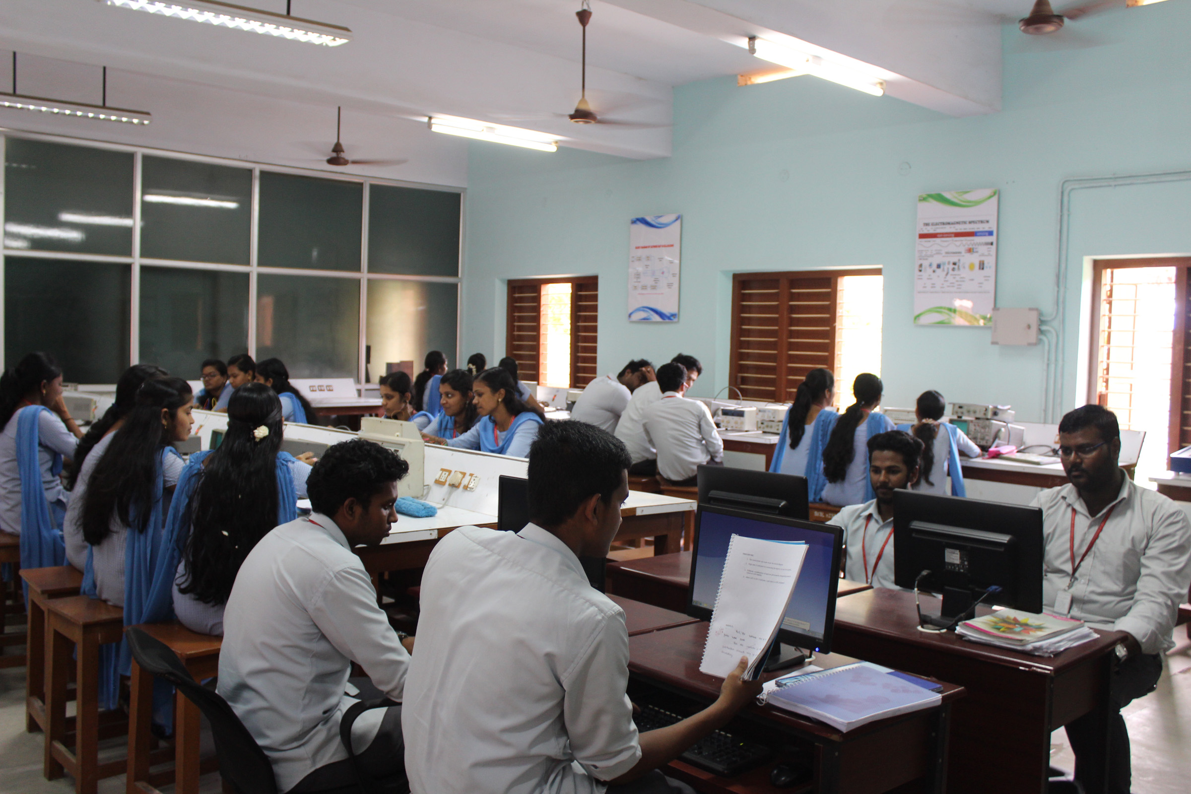 Integrated Circuits Lab