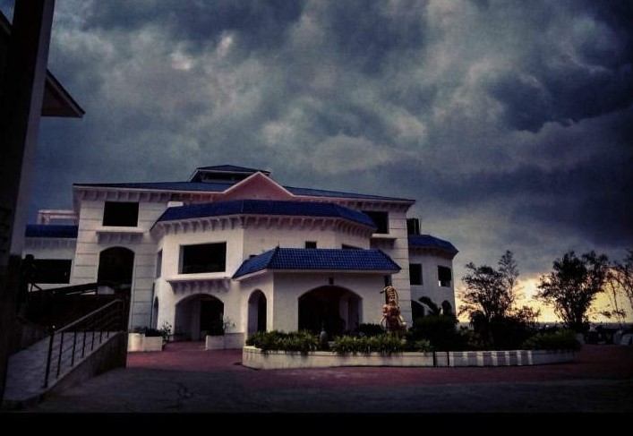 Campus Building