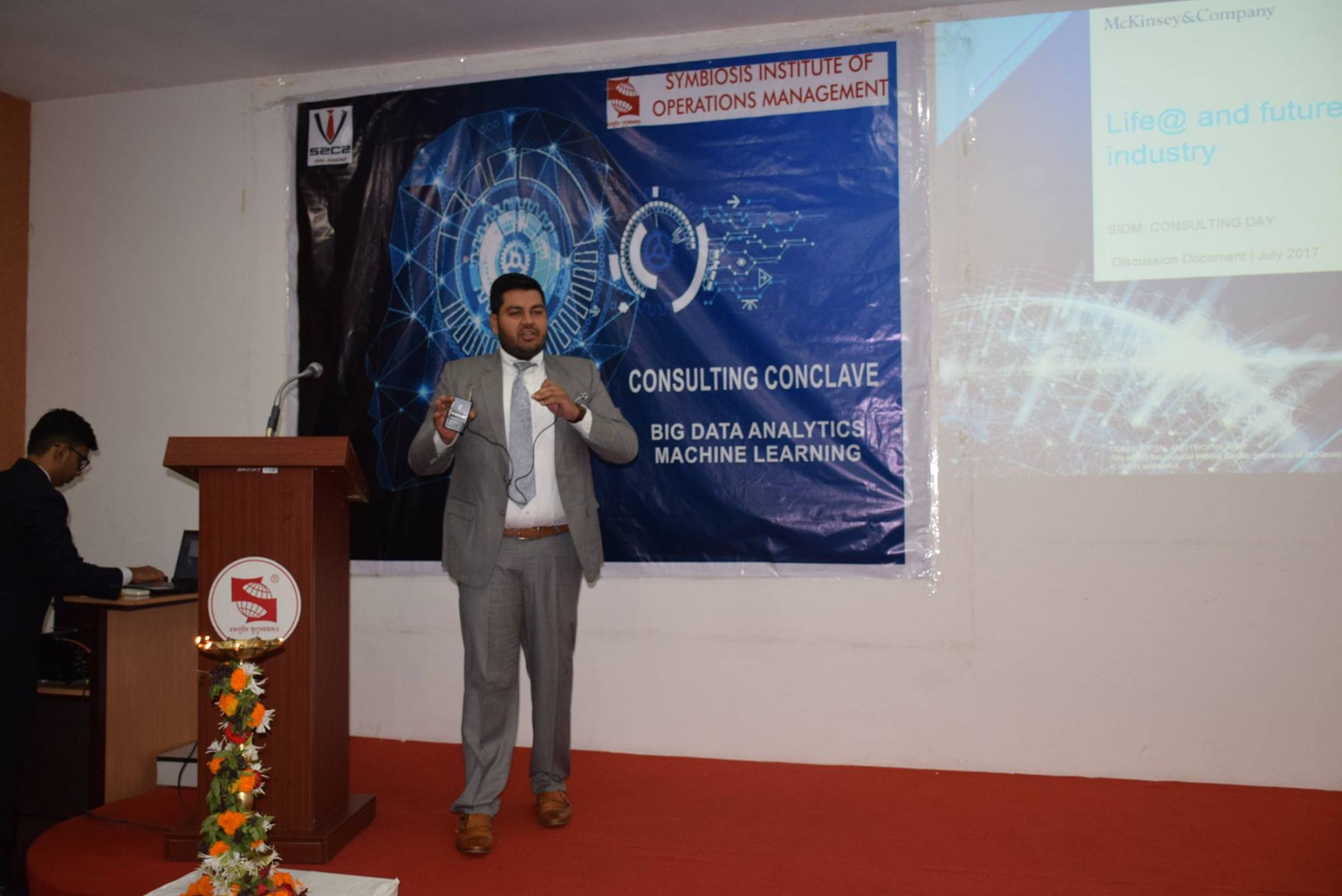 Consulting Conclave