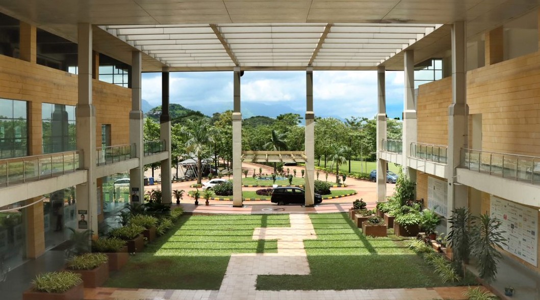 Campus Inside