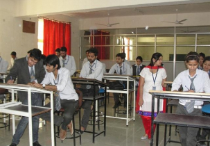 Drawing hall